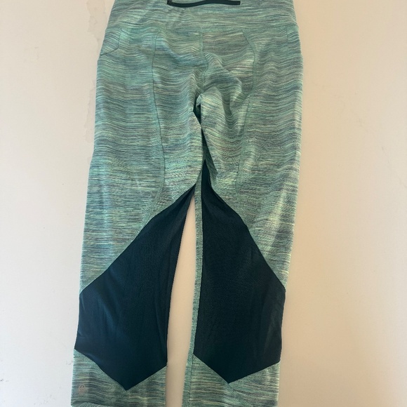 Lululemon multi color leggings size 6 - Picture 2 of 5